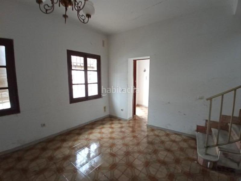 Foto 5b2607ce-8f90-42c8-b04f-8381990cb67f. Casa en Robledo (El)
