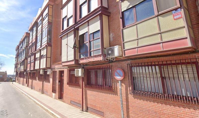 Foto 3b618e06-6502-404d-9f00-2ac1be487f78. Parking voiture dans Estación-Cruz Roja Illescas