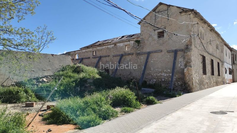 Foto 4c8ba7df-77d0-4f1f-83b5-96f805ccdee2. Casa amb aparcament a Ontígola
