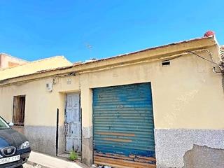 House in Las Mercedes - El Carmen