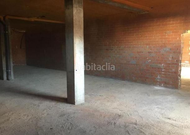 Foto 9cb795b9-7df4-42dc-83e9-623596e8ee2f. Local comercial a Recas