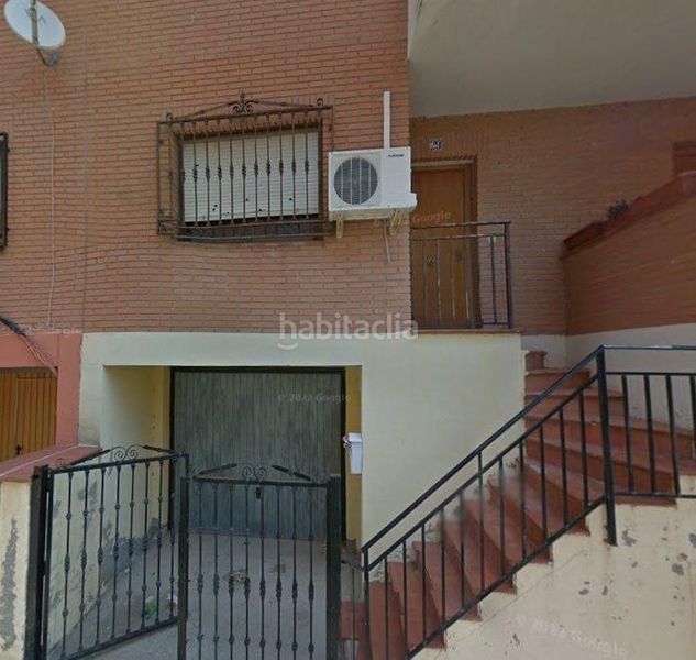Foto 088d6aee-3e86-4dbf-ac01-decf9d68d1d6. Xalet amb aparcament a Yepes
