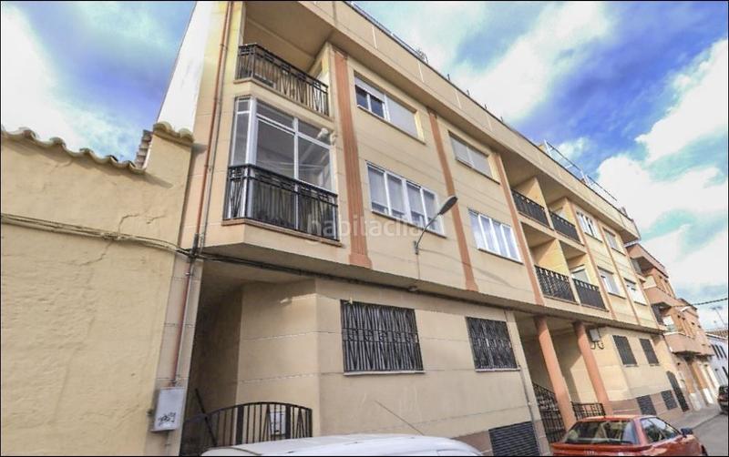 Foto 50d85110-ab11-4e8b-8cac-2f728a330afc. Piso en Valdepeñas