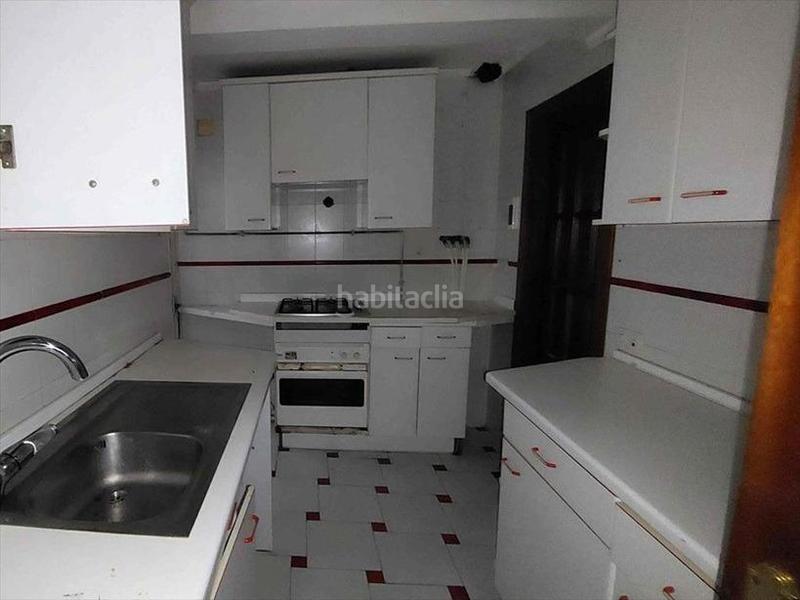 Foto 18828757-80eb-440d-a475-a1797c840556. Piso en Apóstol Santiago Madrid