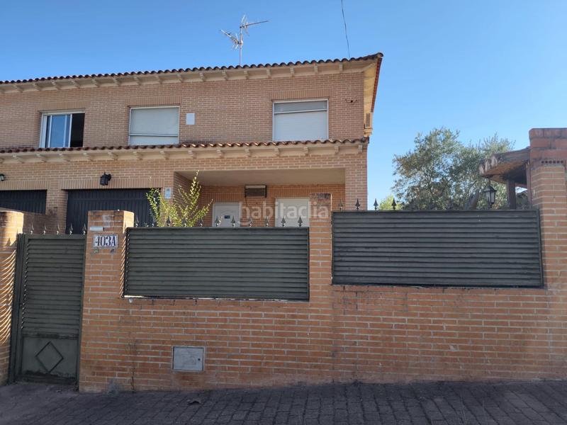 Foto 165db96d-b633-423f-9eb5-3f7c08dd5b87. Chalet con parcheggio piscina in Escalona