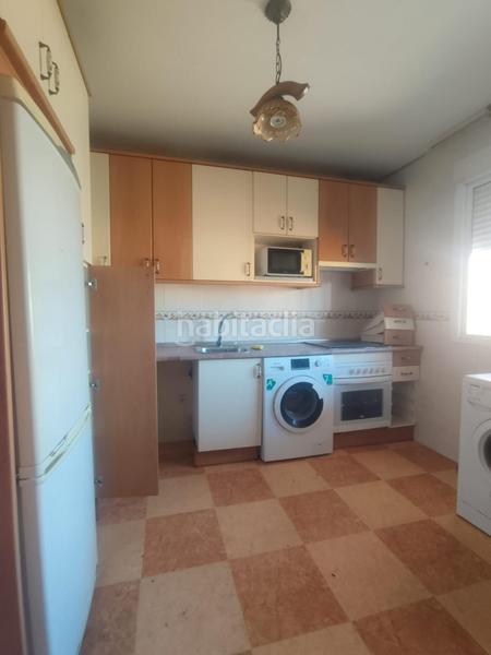 Foto f17d2ed6-4371-4b1c-9c03-ebc75fc6f033. Chalet con parcheggio piscina in Escalona