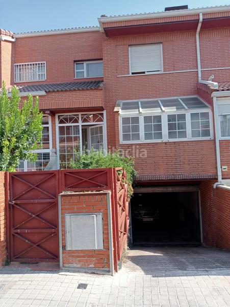 Foto d62abb5a-0470-4aa1-af28-9b7c1f09ddac. Chalet avec parking piscine dans Cubas de la Sagra