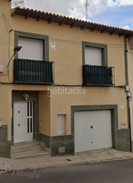 Foto c4f0bc5c-14df-4b8a-b4e4-0de3d3996195. Xalet amb aparcament a Esquivias