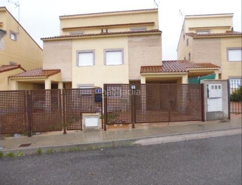 Foto ea99d36e-a432-4902-a469-f38682fa0bd3. Xalet amb aparcament a Magán