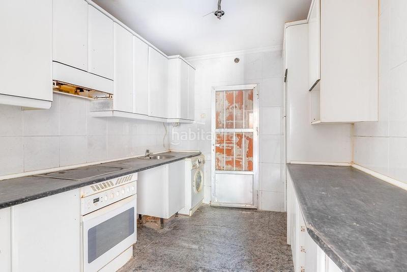 Foto fd0f354a-6918-43fa-a99f-306f947ee7d9. Casa en Lominchar