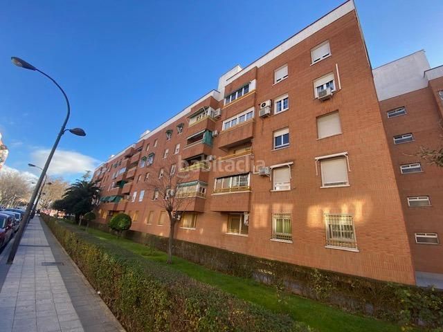 Foto 1a9d60f0-fc73-4714-a993-dfb2ca5ba1b9. Piso en Universidad Getafe