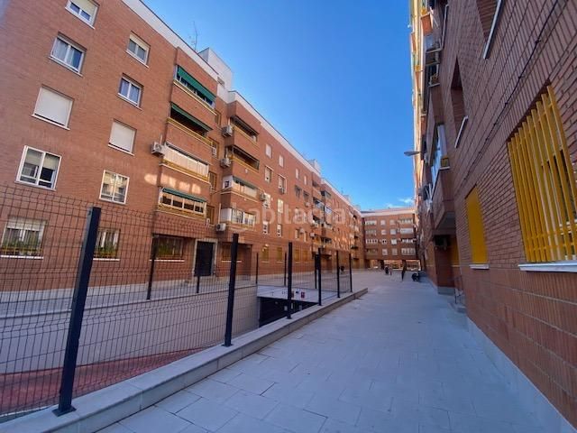 Foto cdff2d0e-d22a-40ed-9748-57f5dbae1b7c. Piso en Universidad Getafe