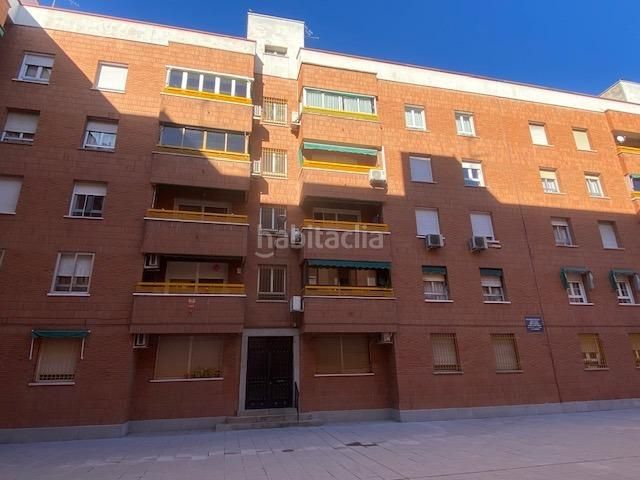 Foto ceed4f22-6ede-45bc-a14a-aeef07b91ae6. Piso en Universidad Getafe