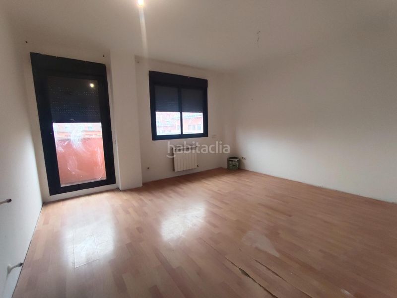 Foto a826b5f1-7dae-4b84-8a74-ec982d3e49eb. Dúplex amb aparcament piscina a Méntrida