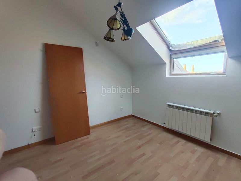 Foto af60bf98-a7d4-4ca3-b2e5-579516751ac2. Dúplex amb aparcament piscina a Méntrida