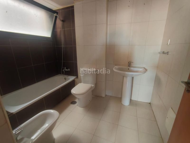 Foto eba78ae8-c871-4e89-b0dd-f9db7d150ce8. Dúplex amb aparcament piscina a Méntrida