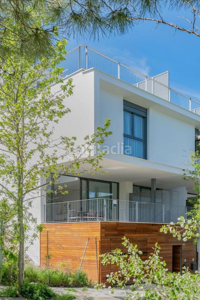 Foto 57aa6360-858b-4d7c-a31f-9aea4ba9419d. Casa adossada amb aparcament a nuevo Aranjuez-ciudad de las artes Aranjuez