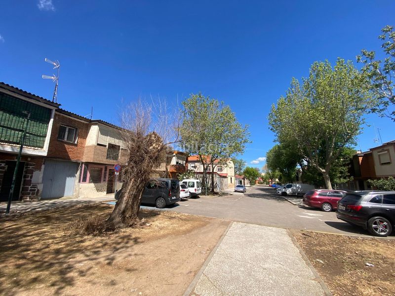 Foto be86482d-ea77-4247-8422-7b0c52005cdd. Casa a PAU 2-600 Puertollano