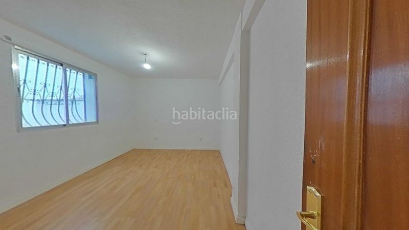 Foto 14d5c25e-255a-4bc8-86f2-aa6bbffafbc0. Pis a Centro Fuenlabrada