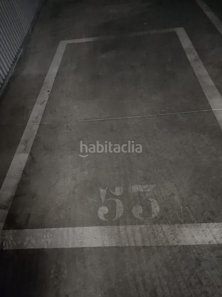 Foto b5398d66-c37b-4b9c-a66f-56bb92e42ca7. Aparcament cotxe a Centro Valdemoro