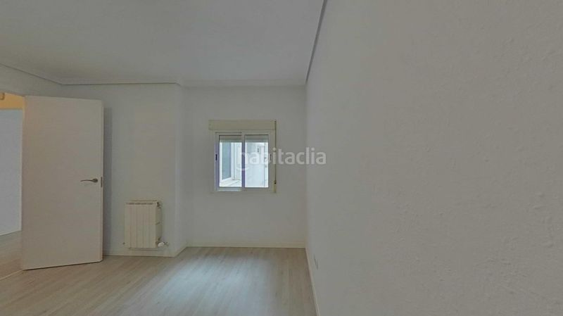 Foto d39b9099-163d-457a-8419-5cdadd33d12c. Pis a Centro Valdemoro
