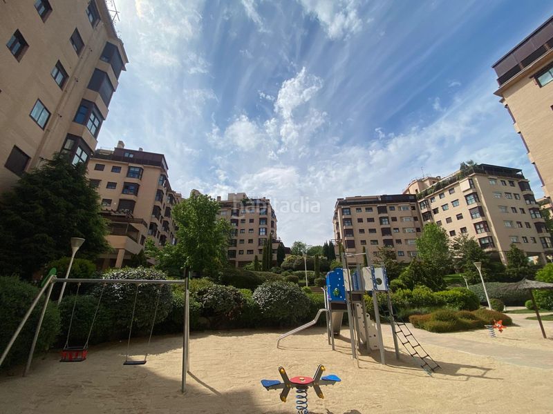 Foto fe20b79e-18a8-42e4-be2b-cb5d9d5c16ef. Pis amb piscina a Simancas Madrid