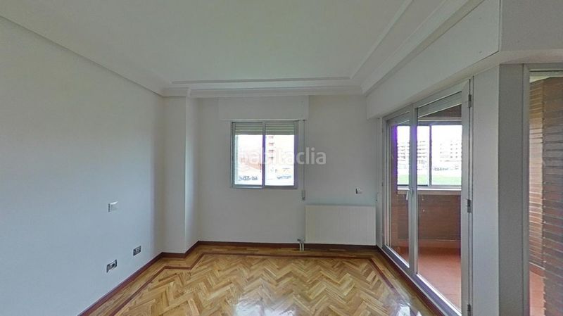 Foto 077ed1a9-7731-4f0c-a9fb-e114fc92e54d. Piso en El Bercial Getafe