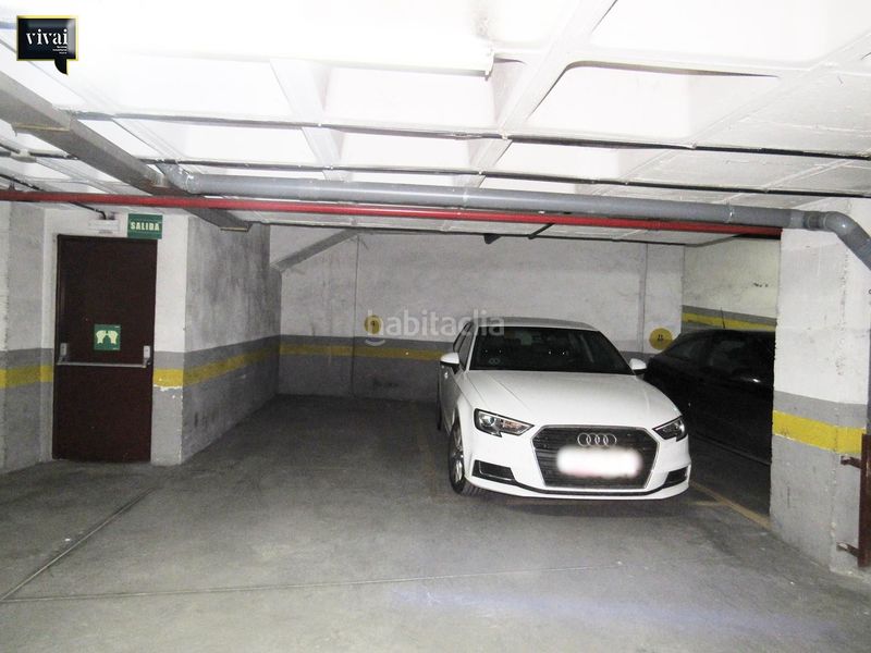 Foto d0a6a63b-ddd3-4cba-8f22-61dfecde936c. Posto auto in Castillejos-Cuzco Madrid