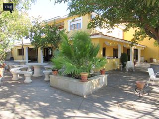 Casa aparellada a Escalona