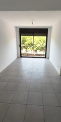Affitto Appartamento  Carrer de granada. 1-2 años alquiler