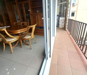 Affitto Appartamento  Carrer de marinel·lo bosch. Doble fachada exterior