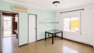 Pis  Carrer de la poetessa caparà. Gran oportunidad para reformar y diseñar su vivienda a medida