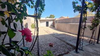 Casa adossada a Zarza de Tajo