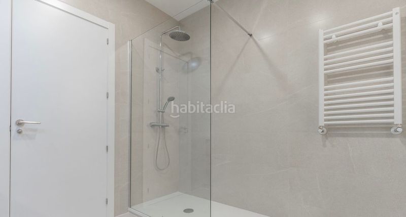 Foto 0d46ac8d-ff35-4efb-99d2-7b9afa29ff64. Pis amb calefacció a Gaztambide Madrid