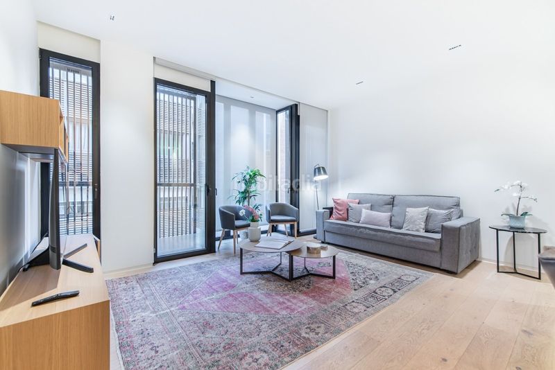 Foto ce944022-c80a-4f48-8fa8-0190c1c60ff6. Pis amb calefacció a Almagro Madrid