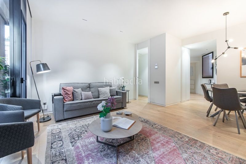 Foto e24a5adc-ea71-4421-83f9-fde49cb367dd. Pis amb calefacció a Almagro Madrid