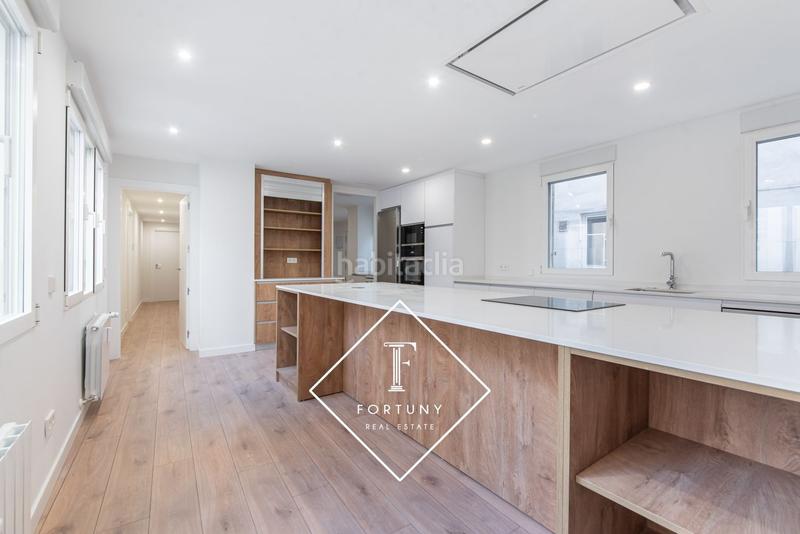 Foto 0d97fc2c-2114-497b-8810-72979b3f019e. Rent flat with heating in Jerónimos Madrid