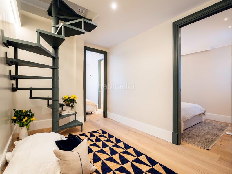 Foto 34f33a33-57ce-4e04-a653-c14c2ecd1e9d. Appartement avec chauffage dans Recoletos Madrid