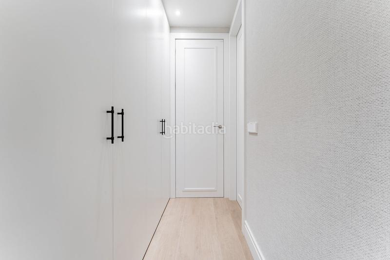 Foto 453f305a-e859-4d32-8105-f33ecae5e2d3. Piso espectacular piso reformado de 187 m con apartamento independiente en elegante edificio de principios de siglo en Madrid