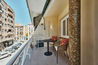 Pis a Trafalgar. Espectacular vivienda premium con terraza