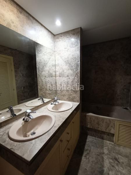 Foto 09ea8416-3d75-450a-b50b-724ff1b69616. Lloguer casa amb calefacció piscina a Carretera del Plantío Majadahonda