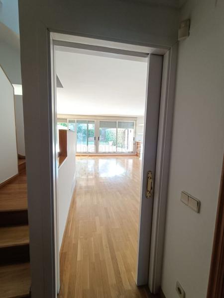 Foto be12de50-e2e2-46be-b5b1-f5cbf3b3b2b0. Lloguer casa amb calefacció piscina a Carretera del Plantío Majadahonda