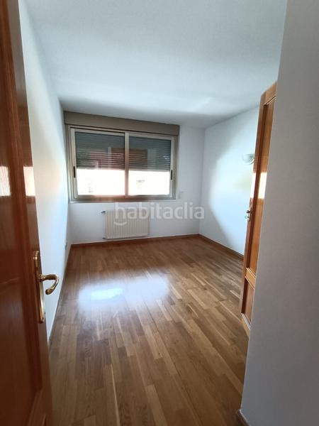 Foto bf78989b-772d-4994-9893-102edd44fc15. Lloguer casa amb calefacció piscina a Carretera del Plantío Majadahonda
