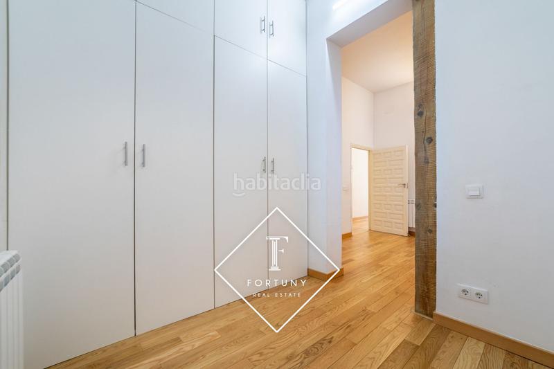 Foto 74c6c0fd-220e-44ae-afc9-1818aa36957b. Pis amb calefacció a Embajadores-Lavapiés Madrid