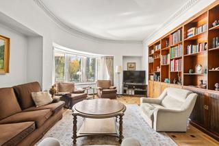 Pis a Ibiza. Amplia y exclusiva vivienda para reformar en el corazón de ibiza