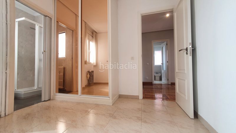 Foto b4e510bd-ede1-4d37-b626-287e7010f3b8. Rent flat with heating in Universidad-Malasaña Madrid