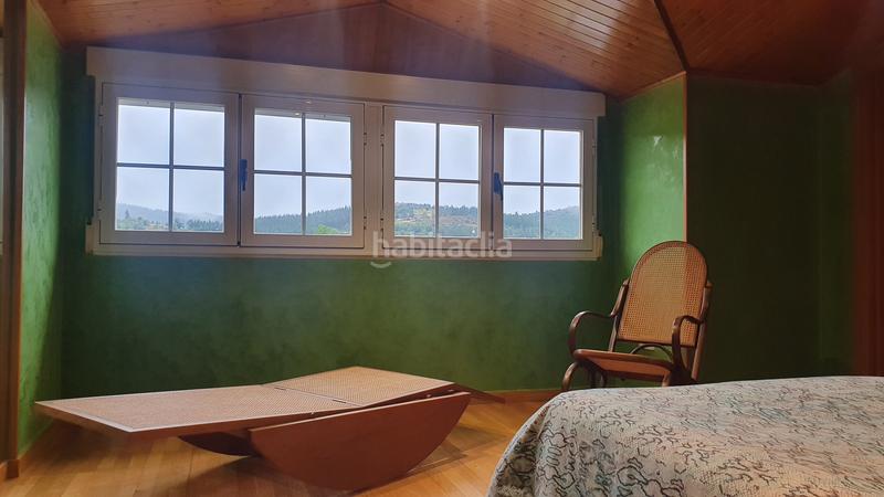 Foto 0c2f0298-35cb-4d6f-8419-a666d3f76c7d. Chalet con camino parcheggio in Vega de Espinareda