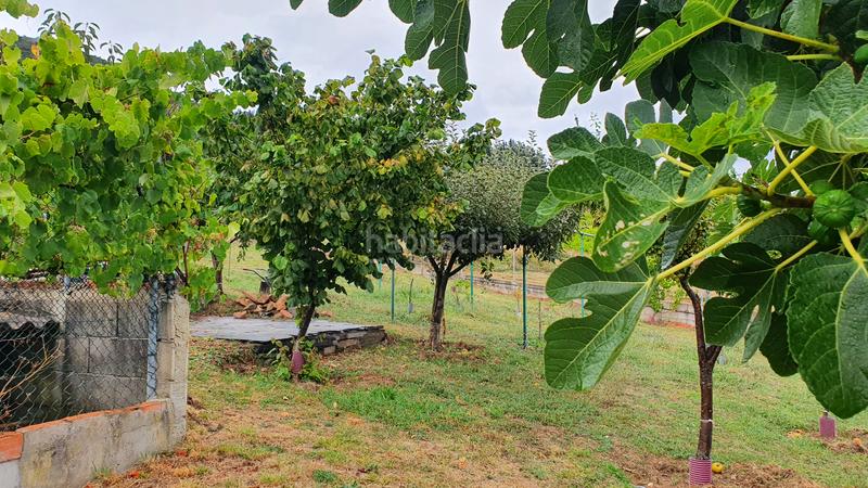 Foto 183a3619-9752-4d36-b587-03ad3542c3d0. Chalet con camino parcheggio in Vega de Espinareda