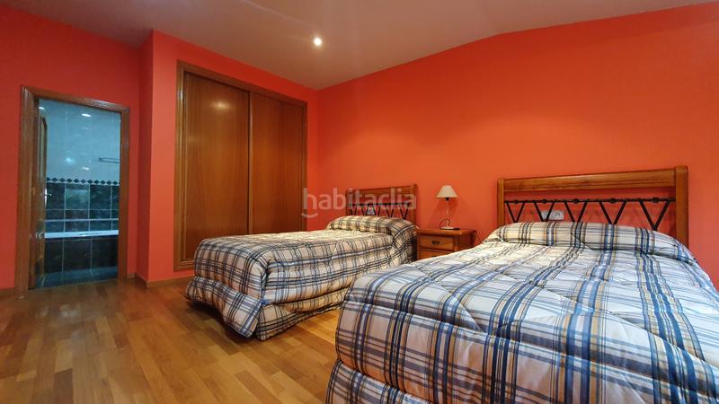 Foto 1c0eabb0-5162-4b77-862d-7aa6456dbfc4. Chalet con camino parcheggio in Vega de Espinareda