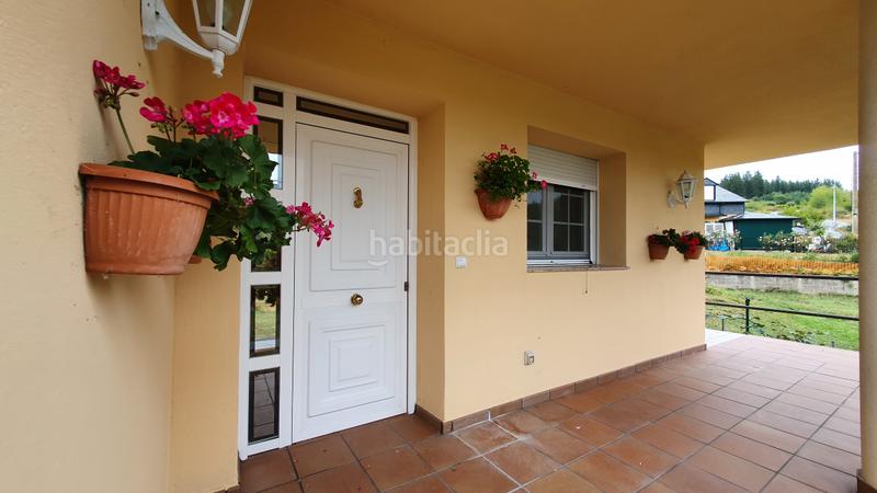 Foto 27c95a5e-985c-4387-bbed-c9c33ba978a8. Chalet con camino parcheggio in Vega de Espinareda